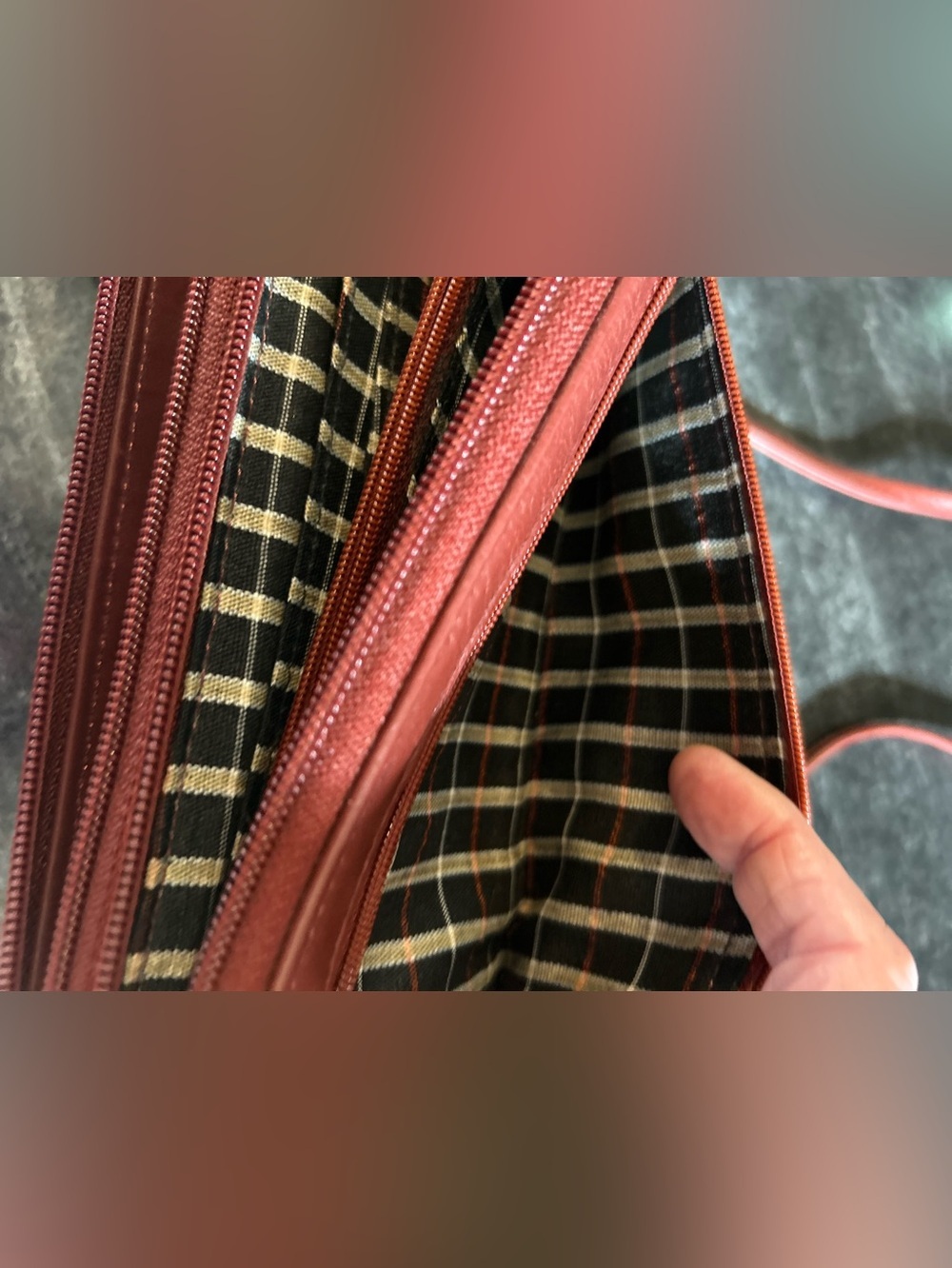 Rectangular oversized wallet purse - Picture 9 of 12
